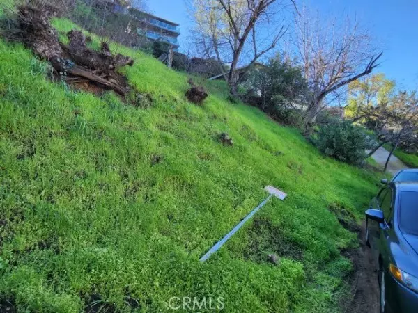 Hollywood (los Angeles), CA 90068,7218 Sunnydip Trail