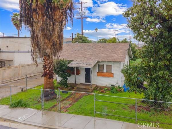 135 S Myrtle Avenue, Pomona, CA 91766