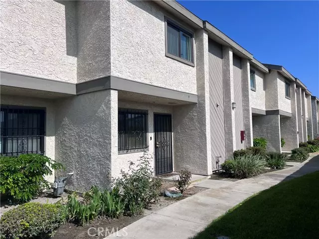 Santa Ana, CA 92704,4311 W Mcfadden Avenue #9