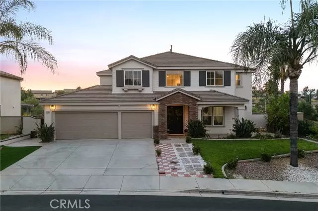 Riverside, CA 92503,17289 Cross Creek Lane