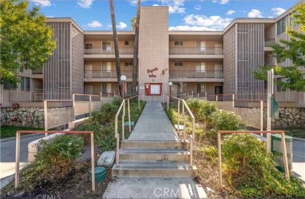 6979 Palm Court #126H, Riverside, CA 92506