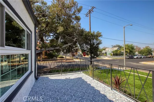 1858 W 78th Street, Los Angeles, CA 90047