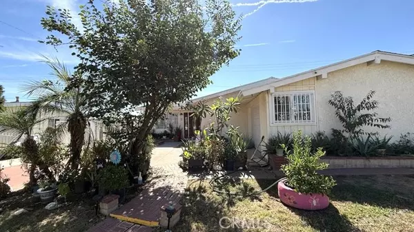 407 E Ramona Drive, Rialto, CA 92376