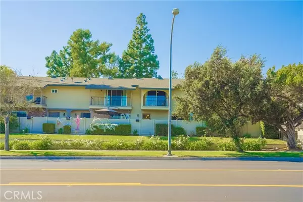 811 N Altadena Drive, Pasadena, CA 91107