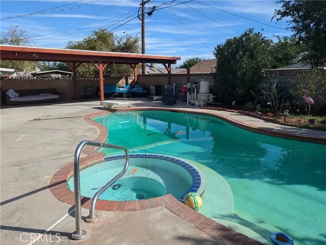 Palmdale, CA 93550,38714 E 32ND