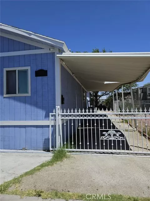 Lancaster, CA 93535,1301 E Avenue I #229