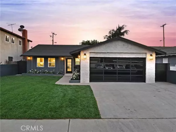 8746 Parkcliff Street, Downey, CA 90242