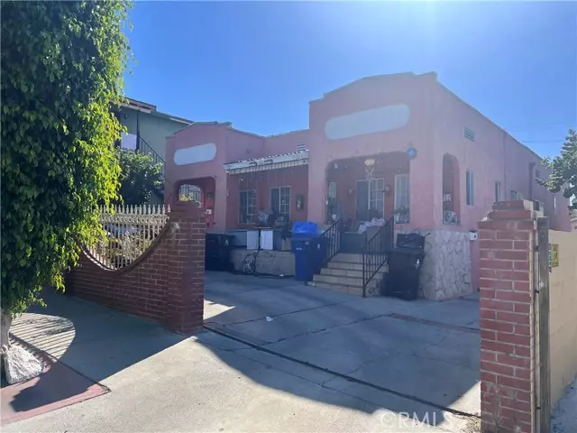 Los Angeles, CA 90033,2744 Fairmount Street