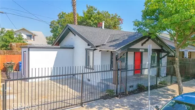 1327 Exposition Boulevard, Los Angeles, CA 90018