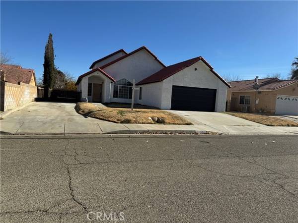 43638 Nicole Street, Lancaster, CA 93535