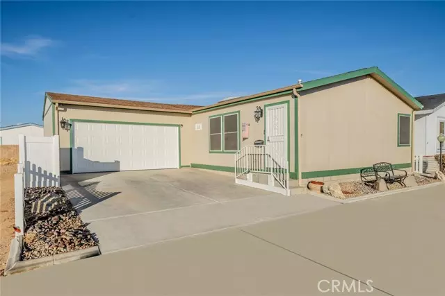 22241 Nisqually Road #85, Apple Valley, CA 92308