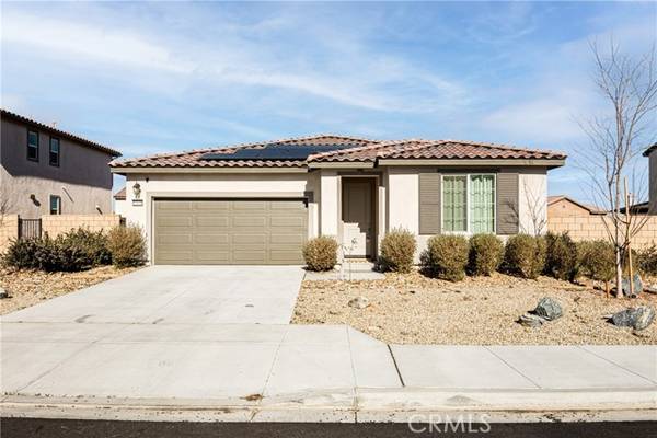 12438 Pinos Verde Lane, Victorville, CA 92392