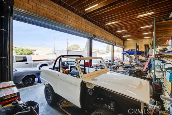 Bell Gardens, CA 90201,8110 Eastern Avenue