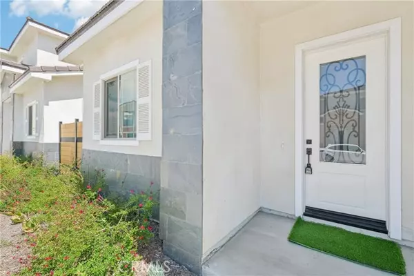 Bellflower, CA 90706,10349 mapledale Street