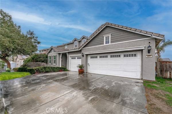 477 Overleaf Way, San Jacinto, CA 92582