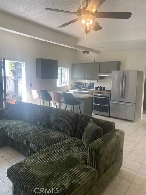 10334 Tujunga Canyon Blvd, Tujunga (los Angeles), CA 91041