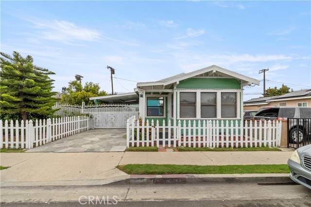 27 E Platt Street, Long Beach, CA 90805