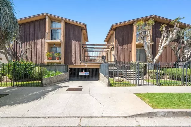 933 N Cedar Street #6, Inglewood, CA 90302