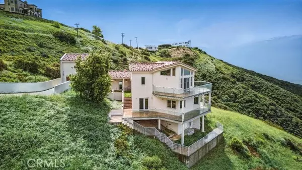 2501 Barrymore Drive, Malibu, CA 90265