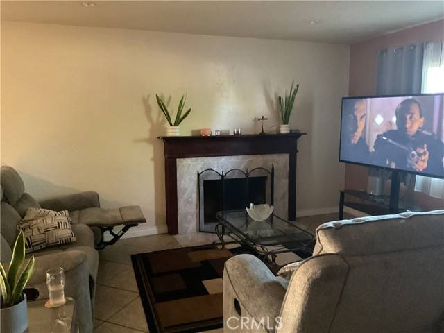 Rialto, CA 92376,322 N Fillmore Avenue