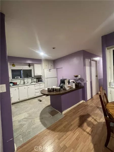 10001 Frontage Road #73, South Gate, CA 90280