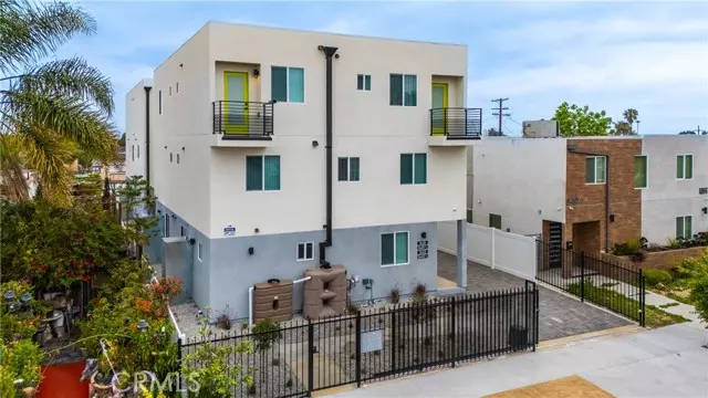 1643 W 82nd Street, Los Angeles, CA 90047