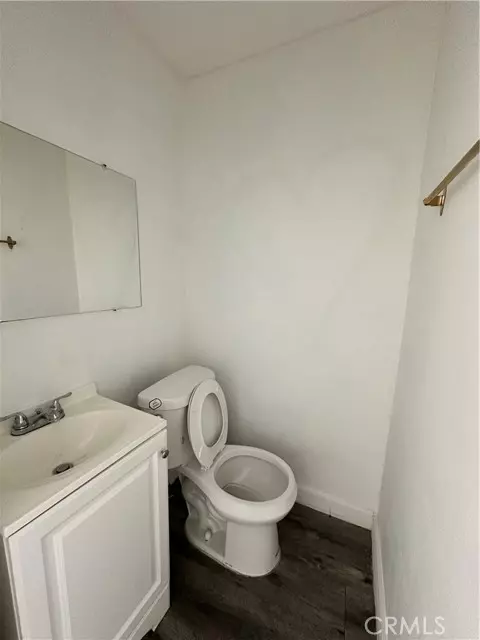 Huntington Park, CA 90255,2618 Saturn Avenue