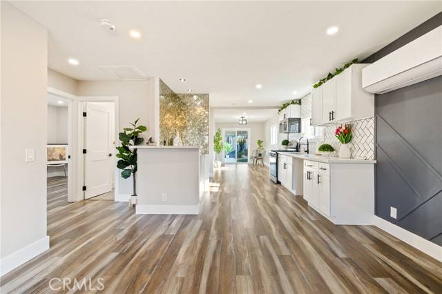 4930 W 142nd Street, Hawthorne, CA 90250