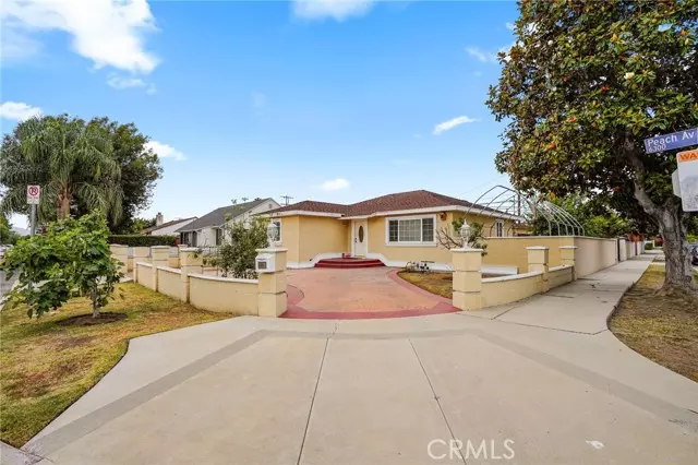 Van Nuys (los Angeles), CA 91411,6355 Peach Avenue