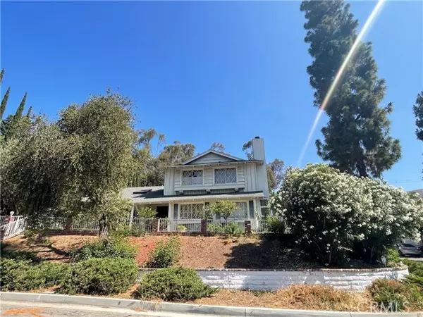 Whittier, CA 90601,13875 Philadelphia Street