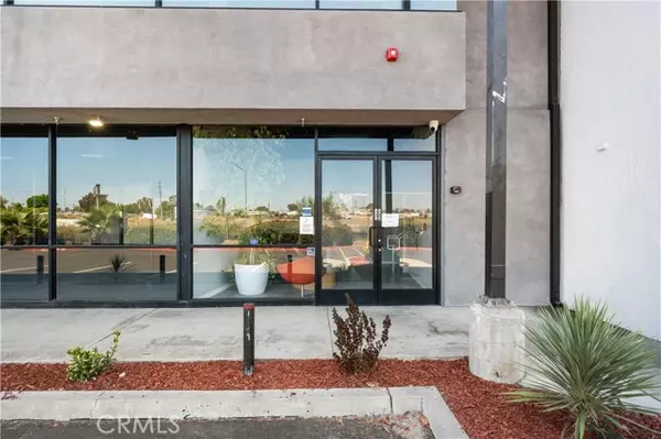 Santa Ana, CA 92705,800 E Dyer Road