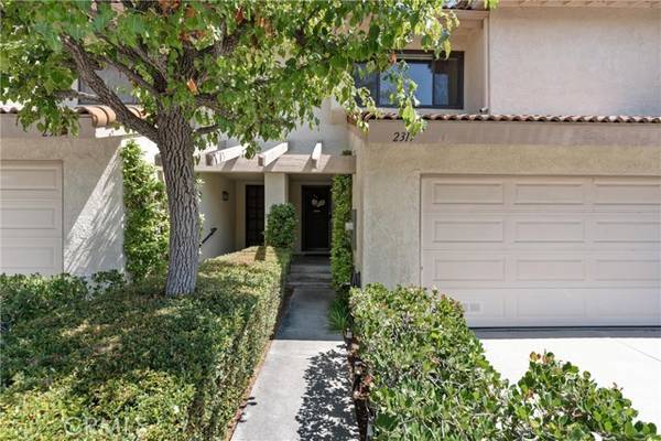 2317 Sandbar Drive #204, Fullerton, CA 92833