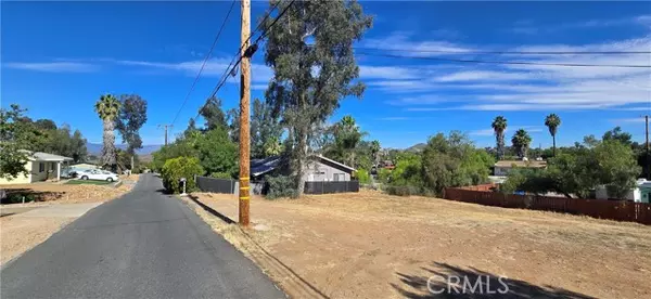 23811 Newport Dr, Menifee, CA 92587