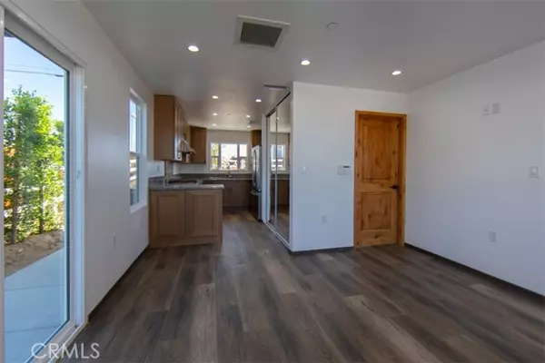 Victorville, CA 92395,16590 Forrest Avenue