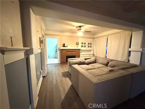 Los Angeles, CA 90011,214 E 56th Street