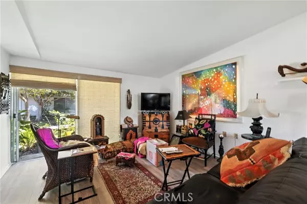 Laguna Woods, CA 92637,542 Via Estrada #B