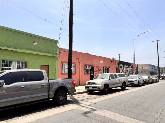 Los Angeles, CA 90023,3522 Union Pacific Avenue
