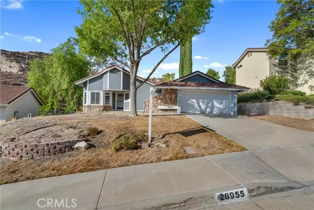 Canyon Country (santa Clarita), CA 91387,28955 Lillyglen Dr