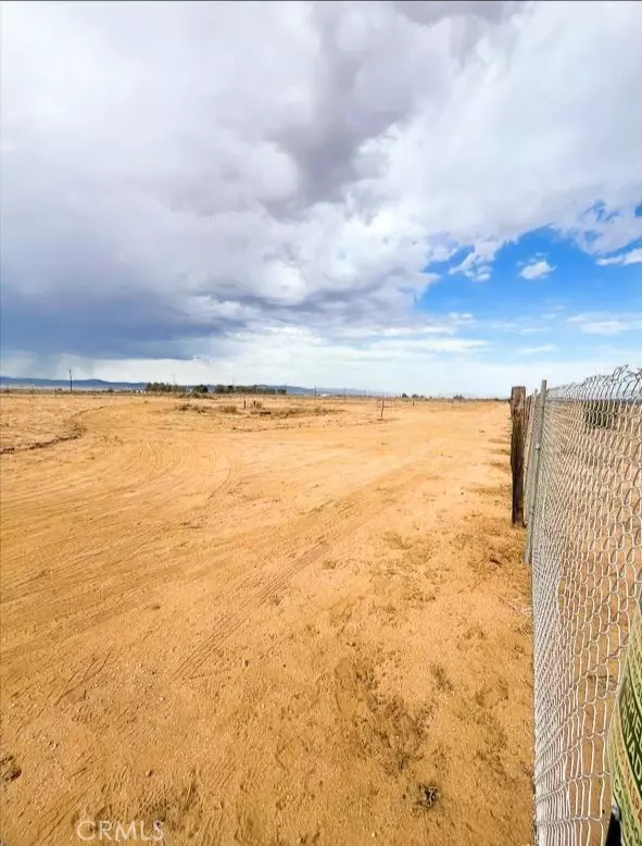 Rosamond, CA 93560,0 W Rosamond BLVD