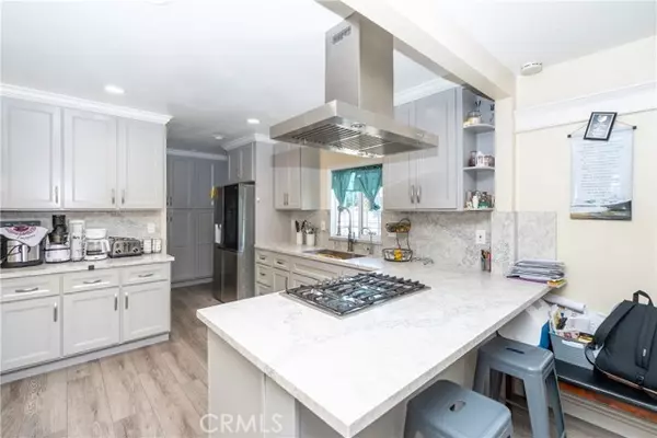 Riverside, CA 92507,2992 Date Street