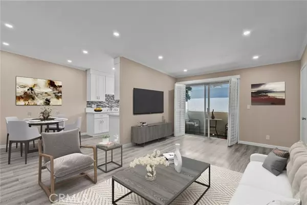 9950 Jordan Avenue #10, Chatsworth (los Angeles), CA 91311