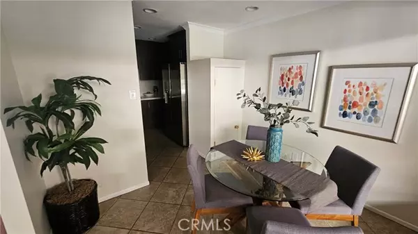 Long Beach, CA 90802,545 Chestnut Avenue #207