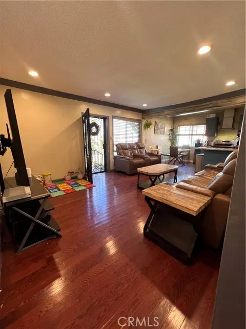 Compton, CA 90222,1918 W Piru Street