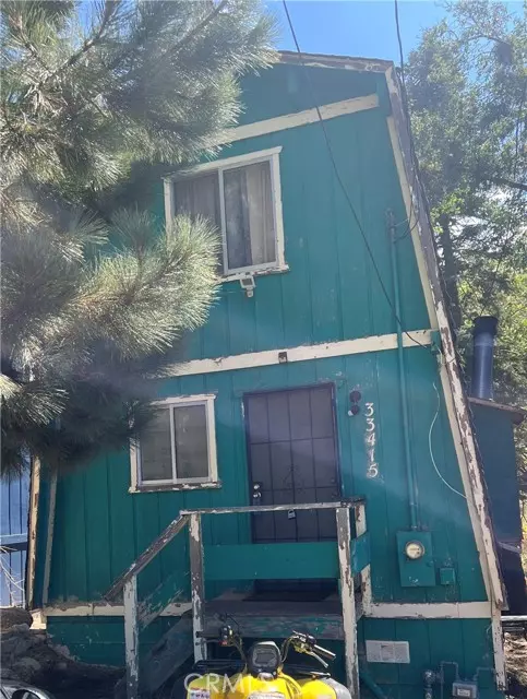 Running Springs, CA 92382,33415 Cedar Dr