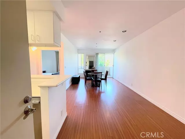 19350 Sherman Way #137, Reseda (los Angeles), CA 91335