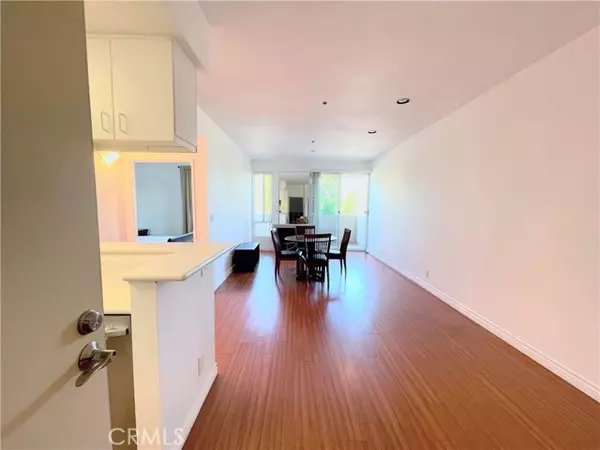 19350 Sherman Way #137, Reseda (los Angeles), CA 91335