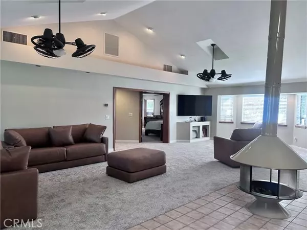 Yucaipa, CA 92399,13054 Oak Crest Drive