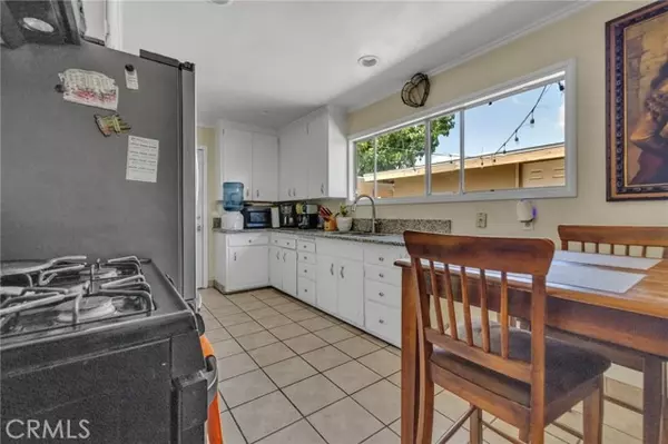 Whittier, CA 90605,10246 Parkinson