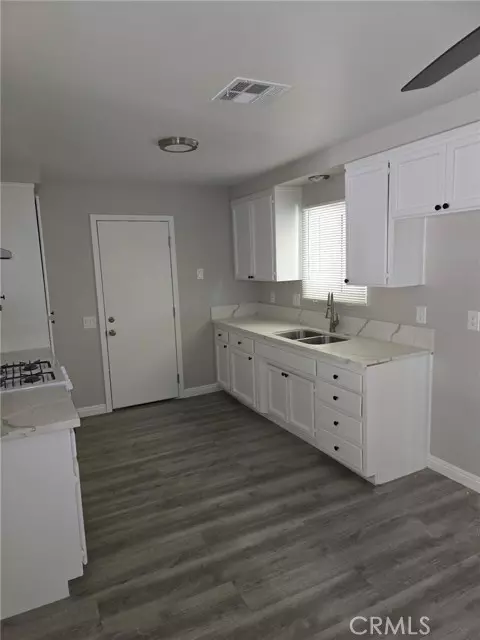 Adelanto, CA 92301,18605 New Hampshire #A