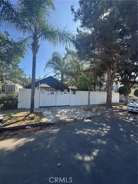 5308 Cleon, North Hollywood (los Angeles), CA 91601